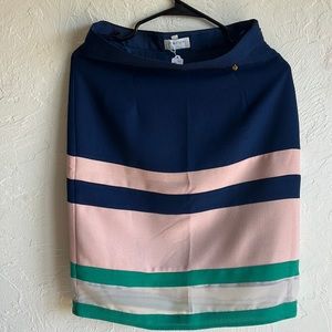 Harlyn multi color skirt size 2p, in great condition